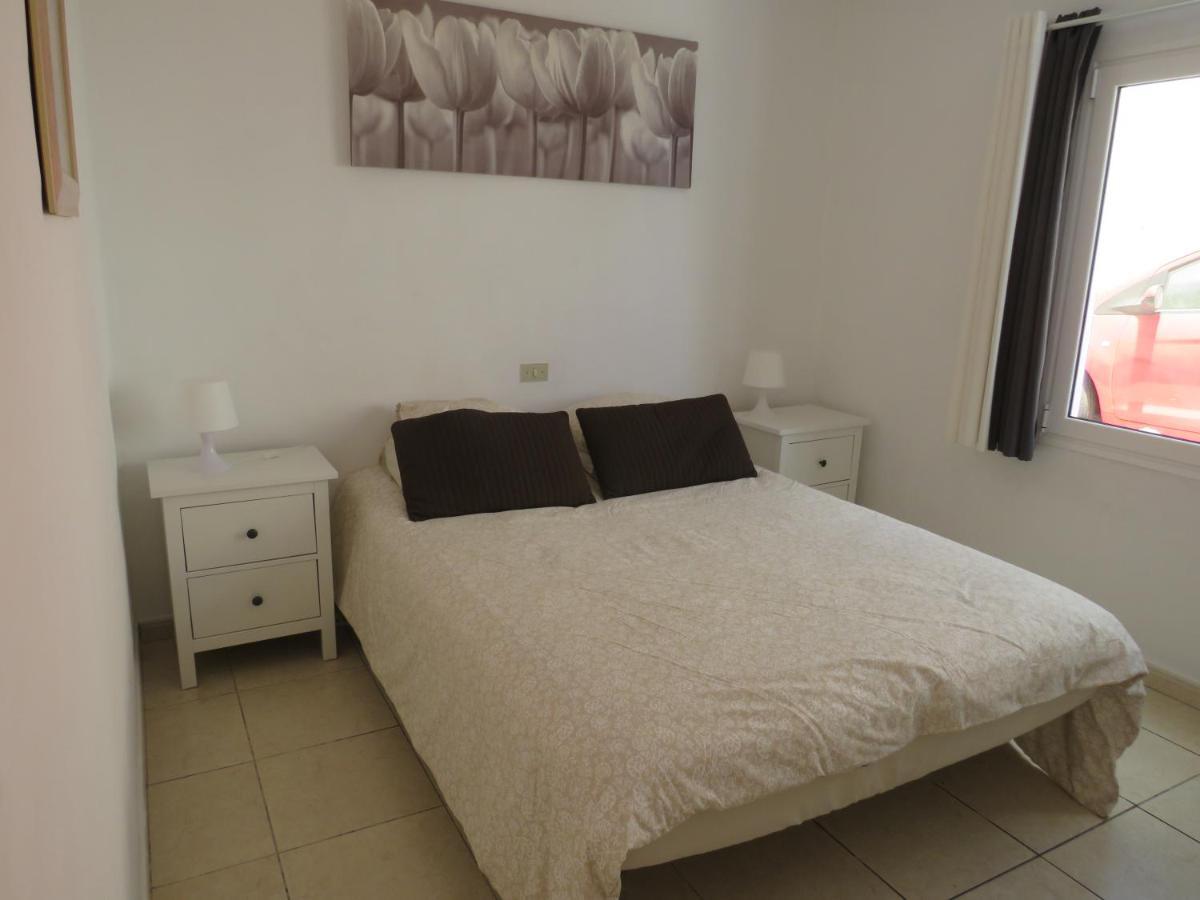 Biosfera Modern Bright Old Town Two Bedroom Apartment Pdc 티아즈 외부 사진