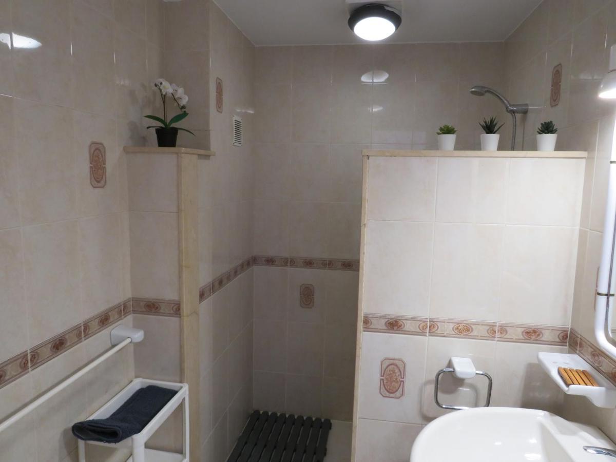 Biosfera Modern Bright Old Town Two Bedroom Apartment Pdc 티아즈 외부 사진