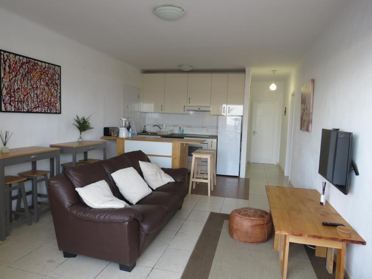 Biosfera Modern Bright Old Town Two Bedroom Apartment Pdc 티아즈 외부 사진